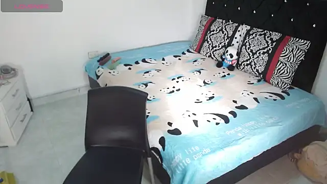 Snapshot of soniafuckboobs chatting on 02.26.26 soniafuckboobs online show from 02.26.26