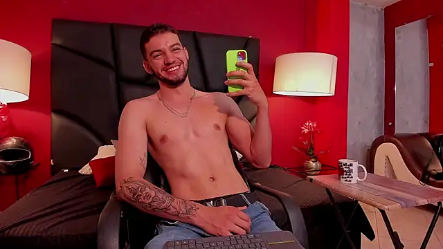 Michael magno online show from 01.12.25