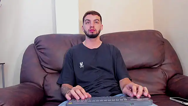 Michael magno online show from 10.11.25