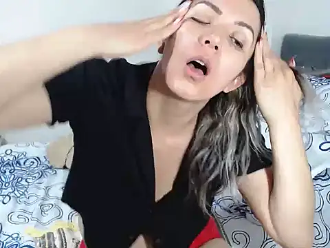 Chantal hott online show from 12.12.24