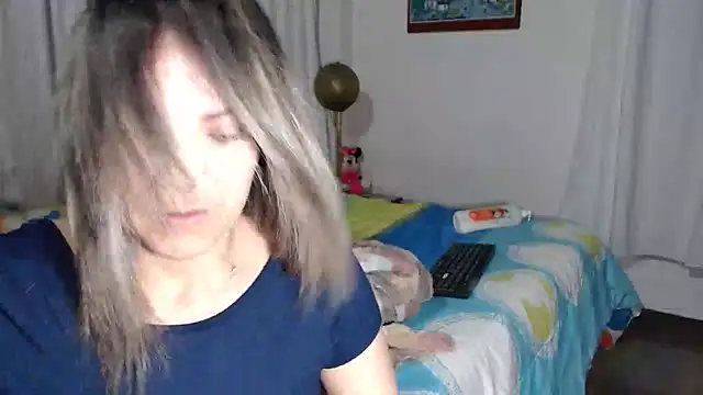 Chantal hott online show from 11.12.25