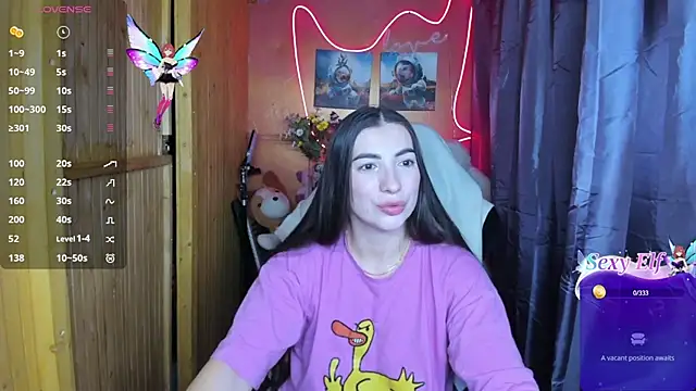 Fiery Brunette  online show from 01.11.25