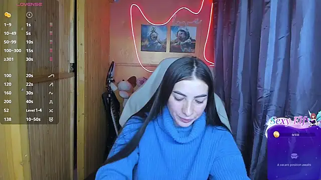 Fiery Brunette  online show from 02.10.25