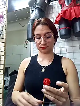 Snapshot of Paula382023 chatting on 02.04.25 Paula382023 online show from 02.04.25