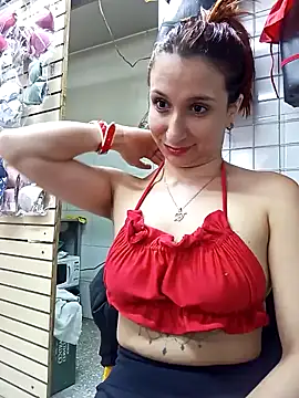 Snapshot of Paula382023 chatting on 02.08.25 Paula382023 online show from 02.08.25
