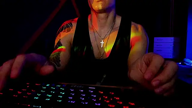 Snapshot of RODARRI chatting on 02.01.25 RODARRI online show from 02.01.25