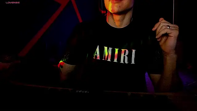 Snapshot of RODARRI chatting on 03.15.25 RODARRI online show from 03.15.25