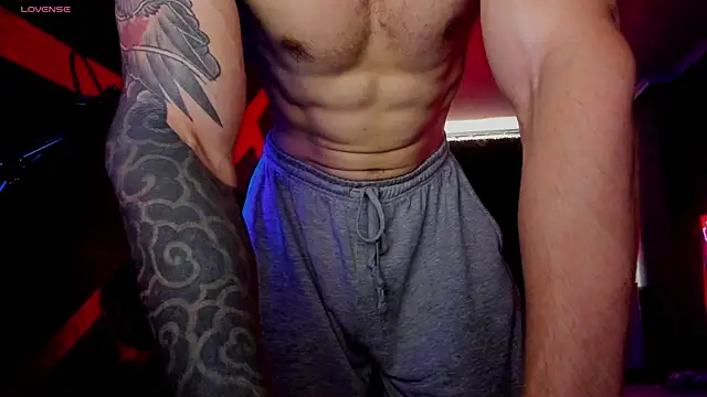 Snapshot of RODARRI chatting on 09.29.25 RODARRI online show from 09.29.25