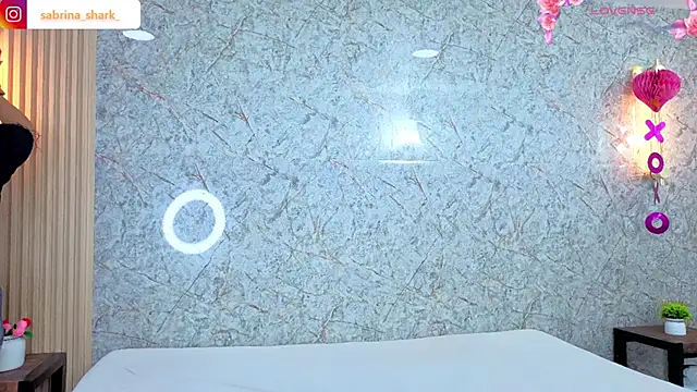 sabrina shark  online show from 02.02.26