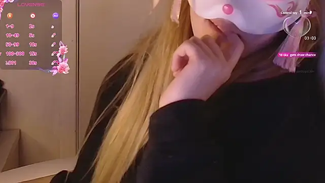 Sydney Swan online show from 10.25.25