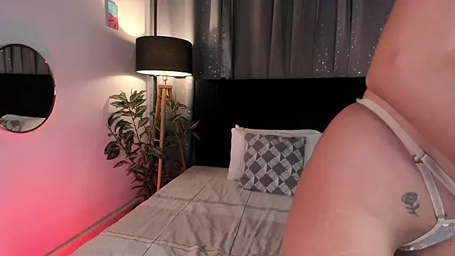 Lauren-Rosse online show from 02.01.25