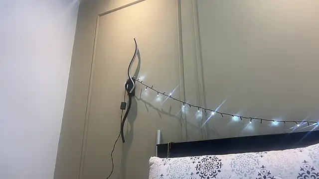 Snapshot of ChocolateCakeQueen chatting on 02.03.25 ChocolateCakeQueen online show from 02.03.25