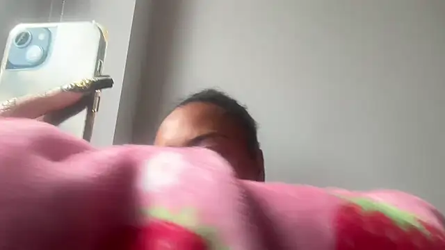 ChocolateCakeQueen online show from 11.06.25