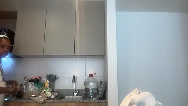 ChocolateCakeQueen online show from 12.01.25