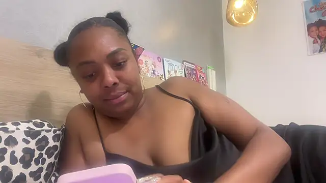 ChocolateCakeQueen online show from 06.26.26
