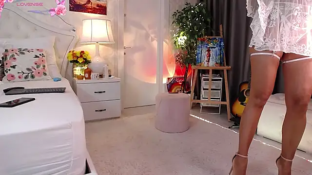 IreneHope online show from 11.03.25