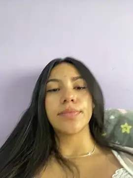 Snapshot of hannahb-e chatting on 01.09.25 hannahb-e online show from 01.09.25