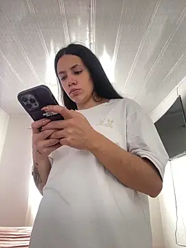 hannahb-e online show from 03.03.26