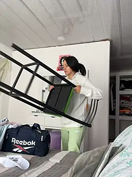 hannahb-e online show from 03.25.26