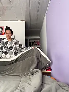 hannahb-e online show from 04.16.26