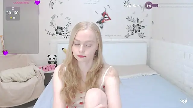 Snapshot of alice_de chatting on 11.16.25 alice de online show from 11.16.25