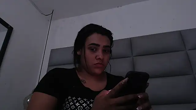 emily brontee  online show from 09.25.25