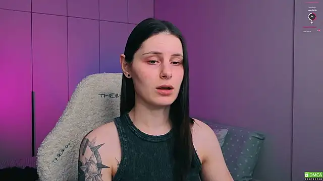 Snapshot of elizawetty chatting on 12.19.24 elizawetty online show from 12.19.24