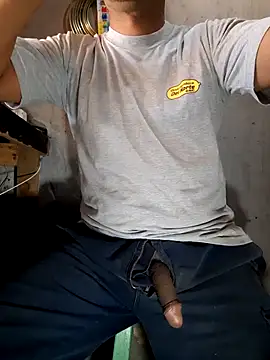 hecwil8 online show from 12.17.25