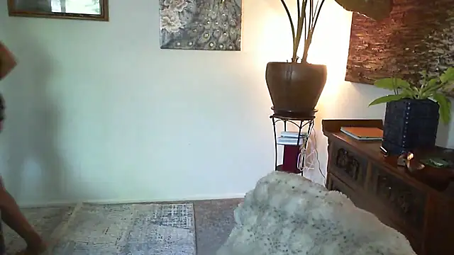 CeceilaMoon online show from 06.18.26