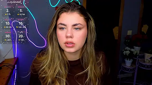 IsabellaBler online show from 11.13.25