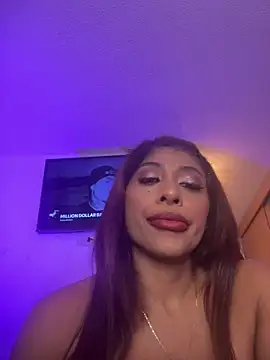 Snapshot of canela_10 chatting on 06.15.26 canela 10 online show from 06.15.26