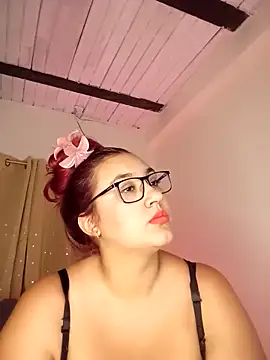 Isabella Du online show from 12.20.25