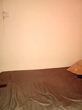 Isabella Du online show from 02.05.26