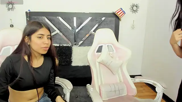 Snapshot of iam_sofiia chatting on 03.20.25 iam sofiia online show from 03.20.25
