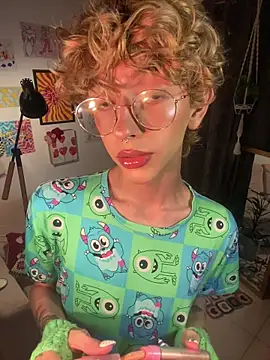 lyamthommpson online show from 02.08.26