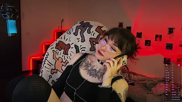 deadlysweet online show from 01.07.26