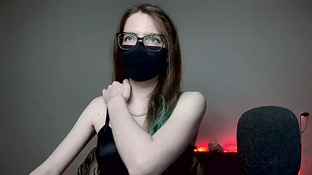 Snapshot of amber_candyfloss chatting on 10.04.25 amber candyfloss online show from 10.04.25