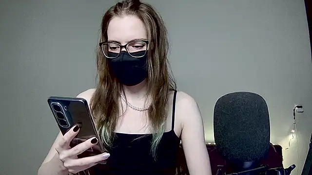 amber candyfloss online show from 12.22.25