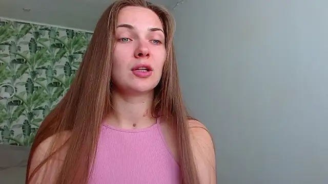 Olivia shine online show from 09.24.25