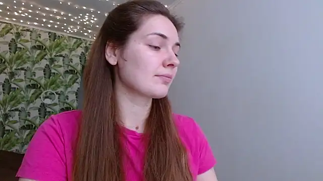 Olivia shine online show from 01.11.26