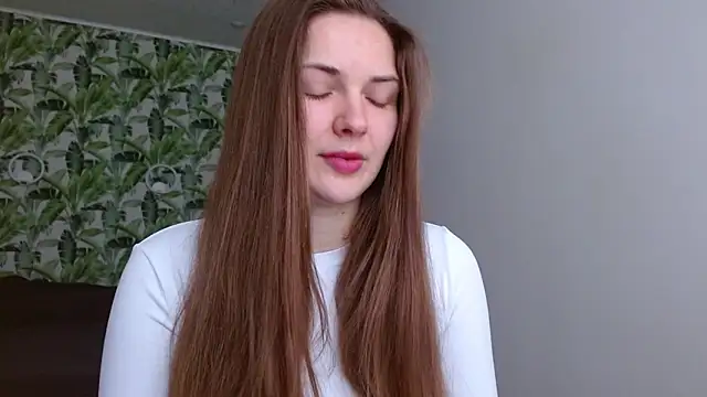 Olivia shine online show from 03.20.26