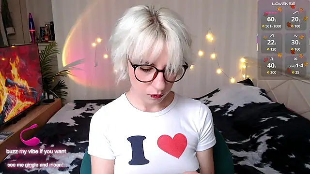  Moonlight t online show from 11.24.25