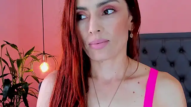  aline hall online show from 02.12.25