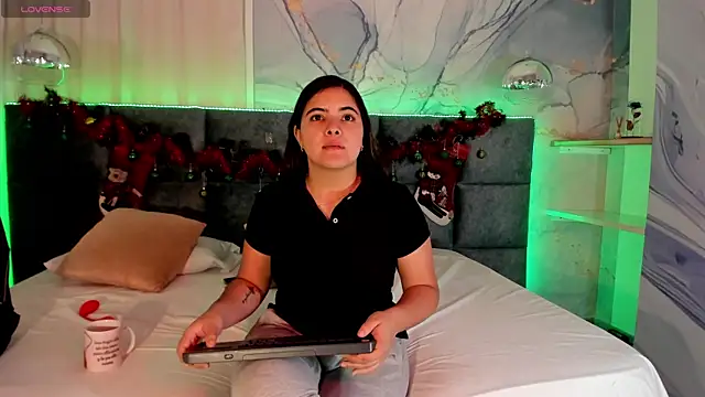 EVELIN MASON online show from 12.21.24