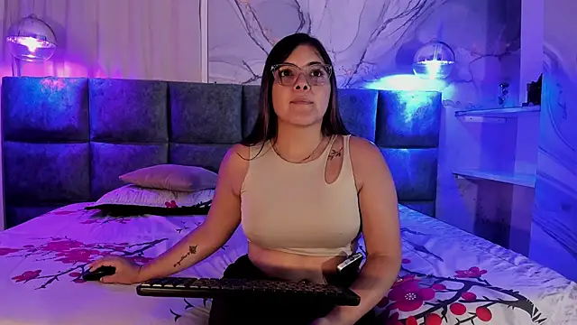 EVELIN MASON online show from 01.14.25