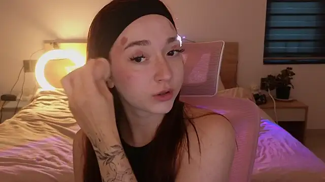 YasmineWest online show from 05.31.26