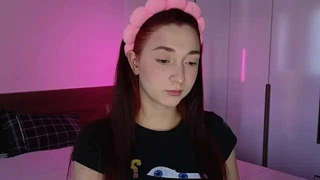 YasmineWest online show from 07.18.26