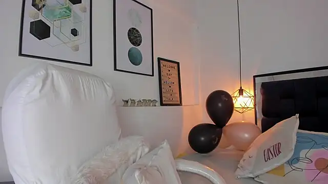 amysc online show from 10.30.25