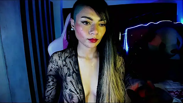 Snapshot of Lilithsabeth chatting on 06.20.26 Lilithsabeth online show from 06.20.26