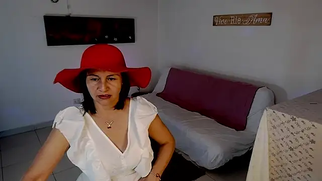 lollita 23  online show from 11.28.25